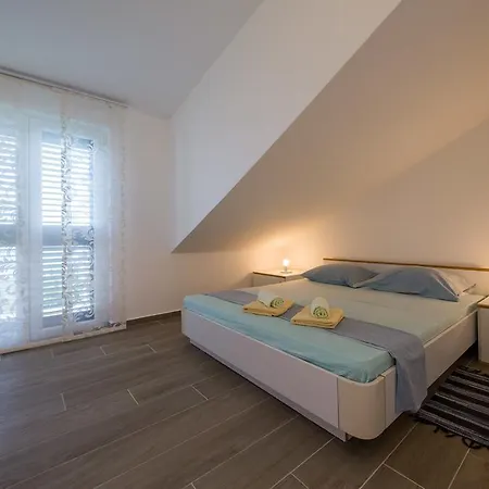 Zanki Villa *